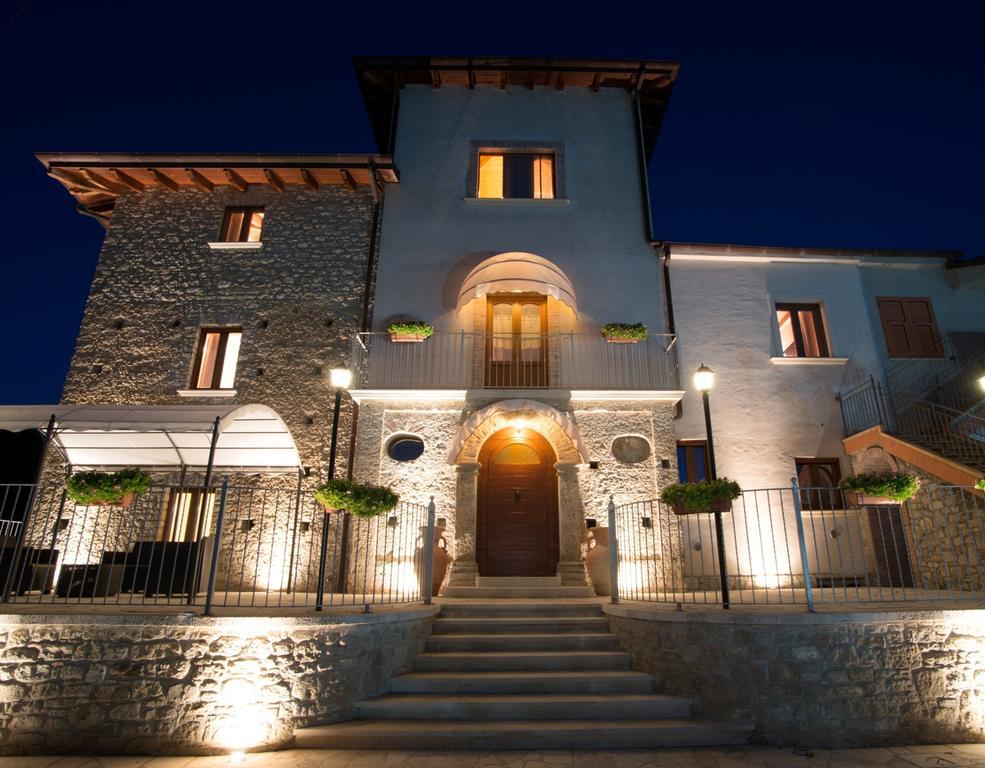 Agriturismo U' Casinu Da Scala Campora San Giovanni Buitenkant foto