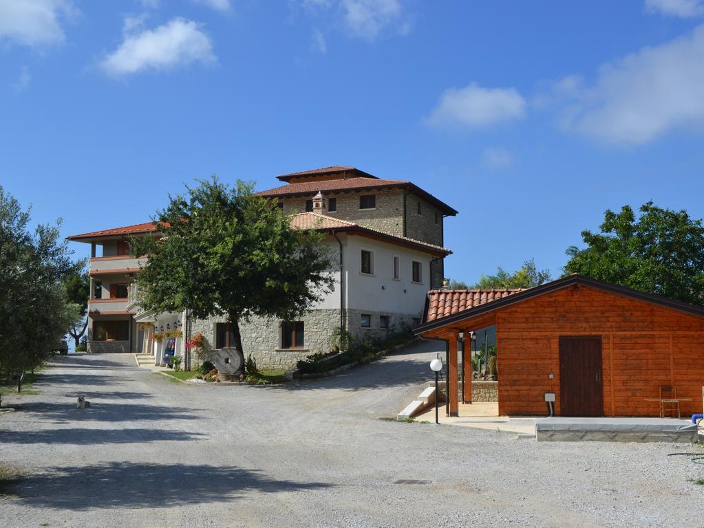 Agriturismo U' Casinu Da Scala Campora San Giovanni Buitenkant foto